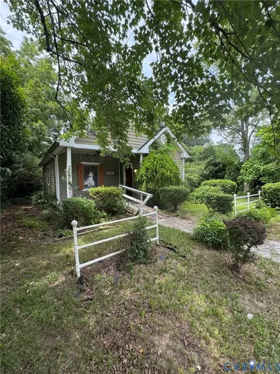 2201 Richmond Street, Hopewell, VA 23860 - #2