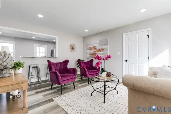 324 S 12th Avenue, Hopewell, VA 23860
