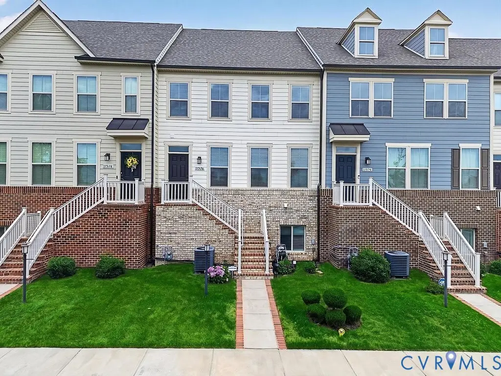 17976 Spotted Oak Road, Dumfries, VA 22026 - #1
