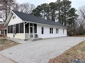 2409 W City Point Road, Hopewell, VA 23860