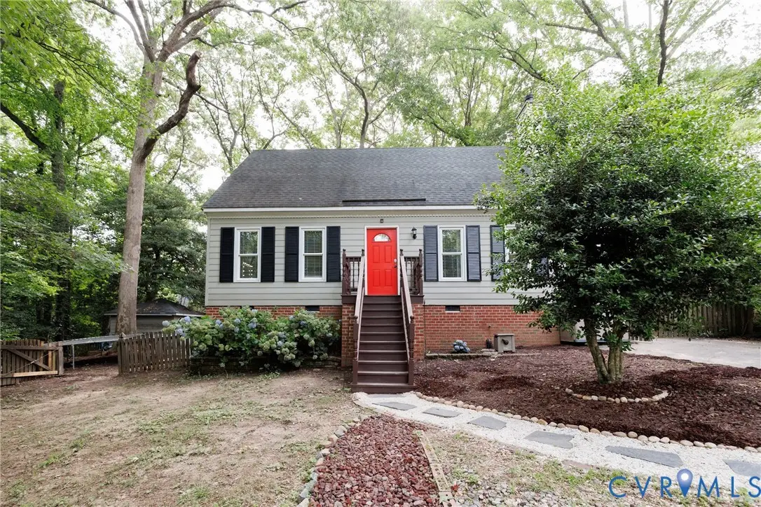 25 Natural Bridge Court, Clover Hill, VA 23236 - #1