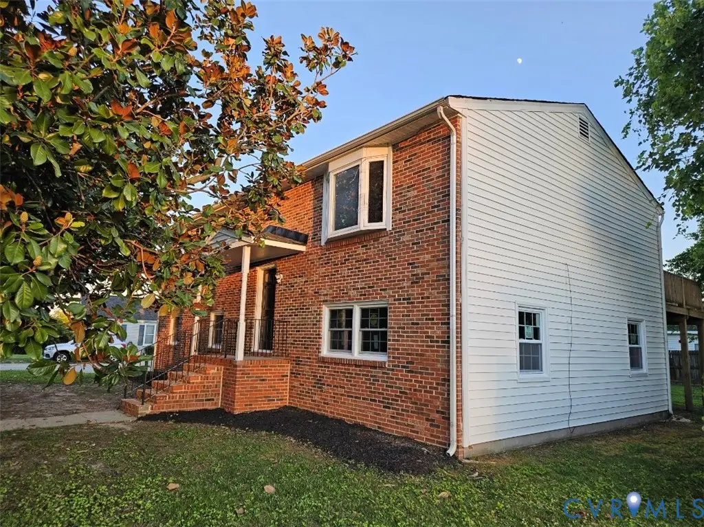 1211 Clifton Drive, Colonial Heights, VA 23834 - #1