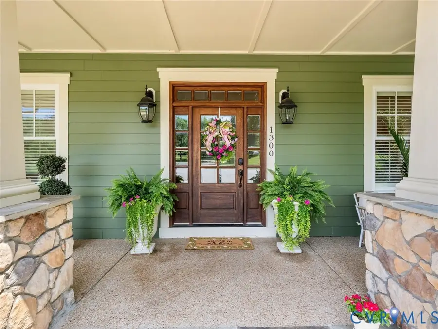 1300 Baltrey Lane, Midlothian, VA 23112 - #3
