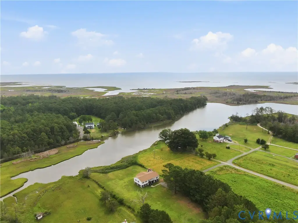 379 Piney Point Road, Onemo, VA 23130 - #1