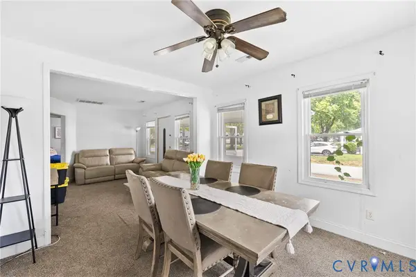 7 W Berry Street, Sandston, VA 23150