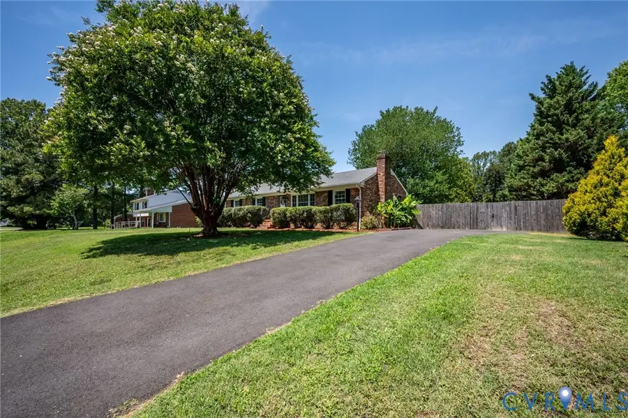 7092 Sunnyhill Drive, Mechanicsville, VA 23111 - #3