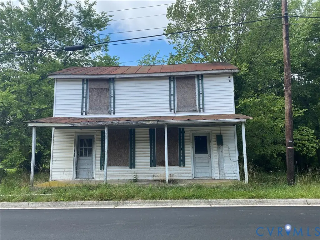203 Plank Road, Farmville, VA 23901 - #1
