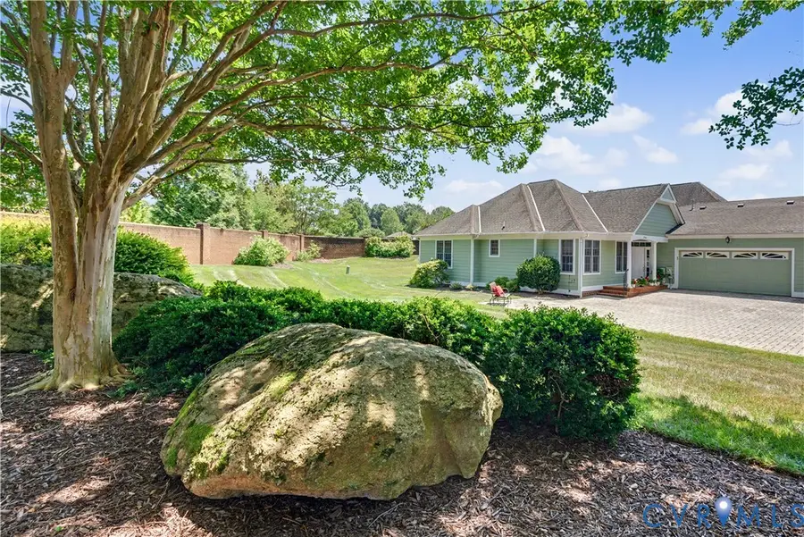 9424 Amberleigh Circle, North Chesterfield, VA 23236 - #2