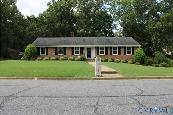 1117 Oakwood Drive, Colonial Heights, VA 23834