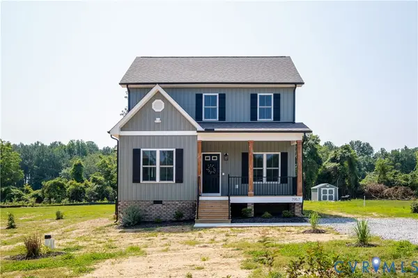 7957 Pennsylvania Avenue, West Point, VA 23181