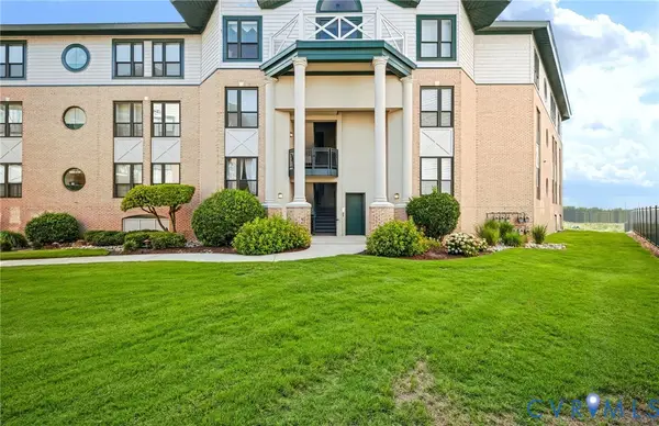 3244 Page Avenue #304, Virginia Beach, VA 23451