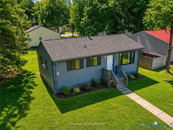 8 Gibbons Avenue, Petersburg, VA 23803