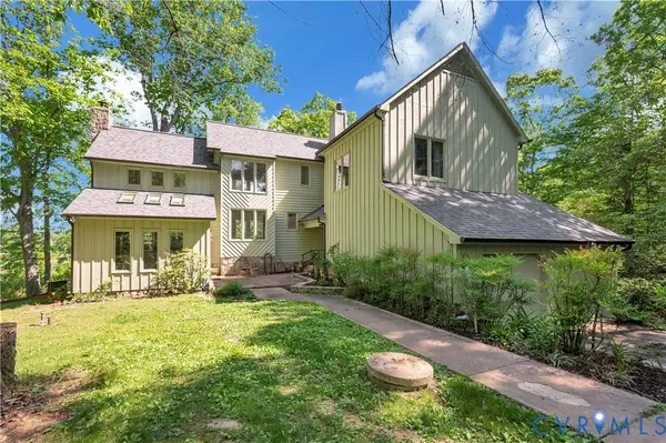 379 Wood Landing Road, Fredericksburg, VA 22405