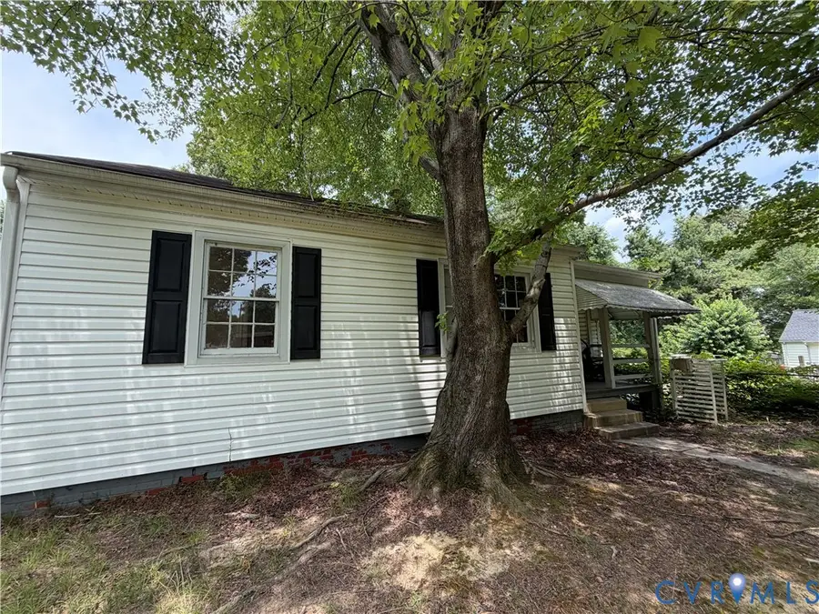 2911 Alcott Road, Bellwood, VA 23237 - #2