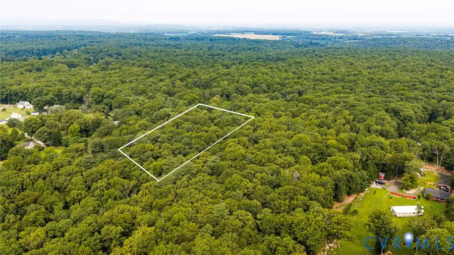 27 Raccoon Ford Road, Burr Hill, VA 22433 - #3