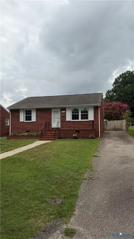 207 Mac Arthur Avenue, Colonial Heights, VA 23834