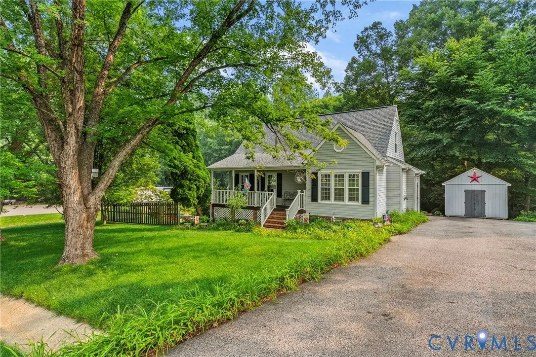 14201 Sonnenburg Drive, Chester, VA 23831 - #1