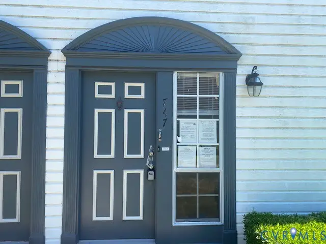 747 Ridge Circle, Chesapeake, VA 23320 - #1