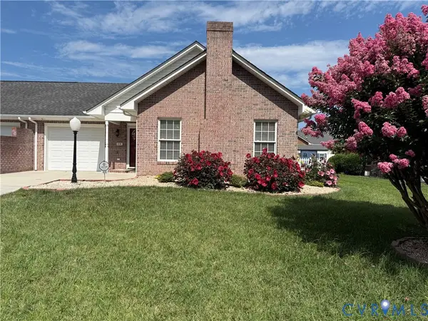 408 Cobblestone Drive, Hopewell, VA 23860