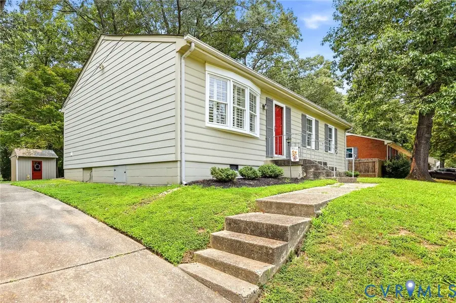 220 Biltmore Drive, Colonial Heights, VA 23834 - #2