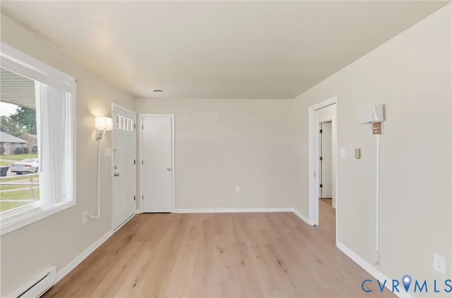 207 Prince Albert Avenue, Colonial Heights, VA 23834 - #3