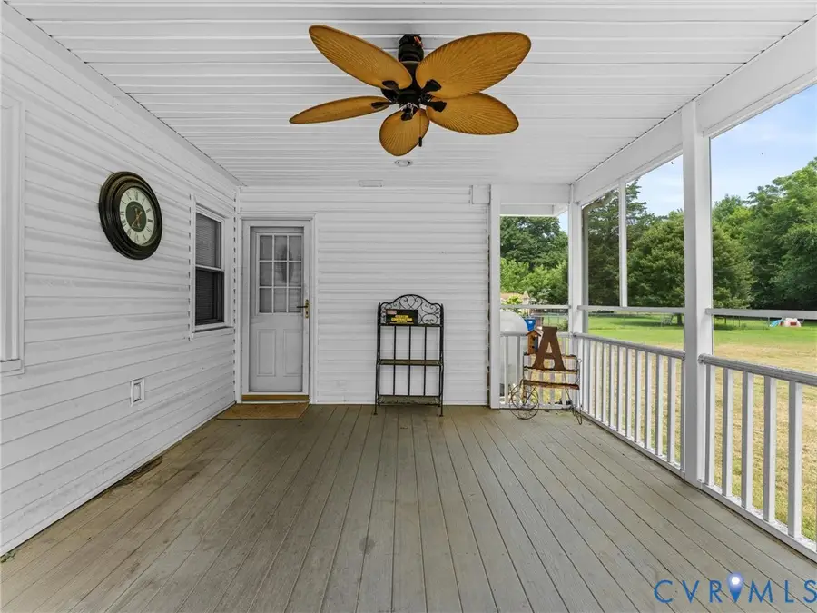 9633 Shamrock Drive, Dale, VA 23237 - #2