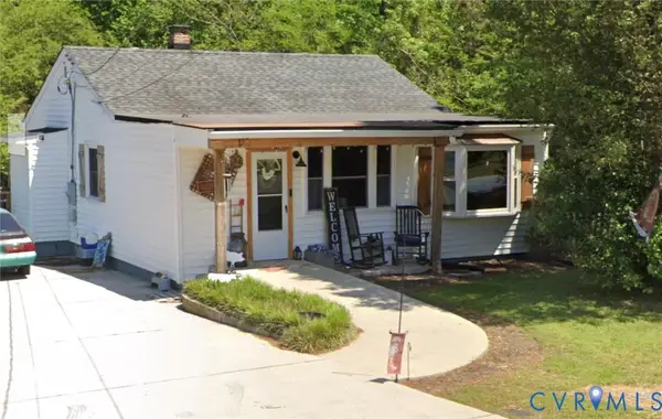 15911 Edgewood Drive, Chester, VA 23831