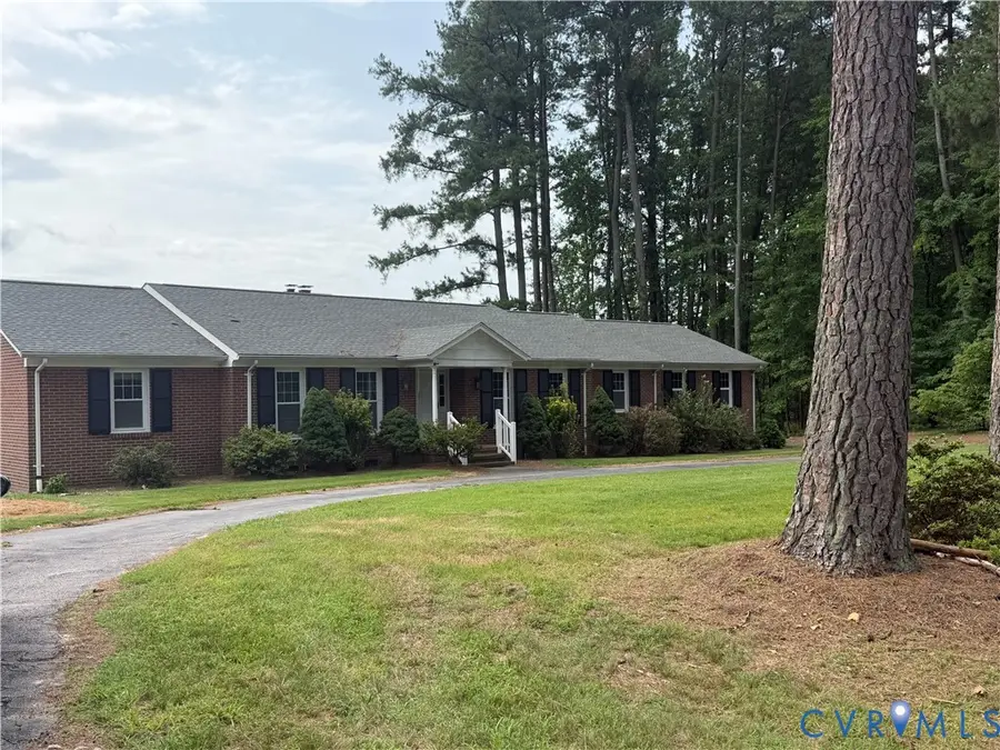 309 Old Plank Road, Kenbridge, VA 23944 - #3