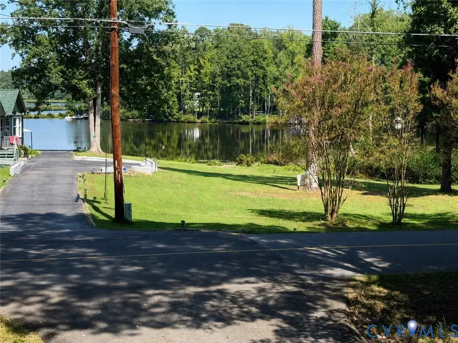 371 Lake Caroline Drive, Lake Caroline, VA 22546 - #3