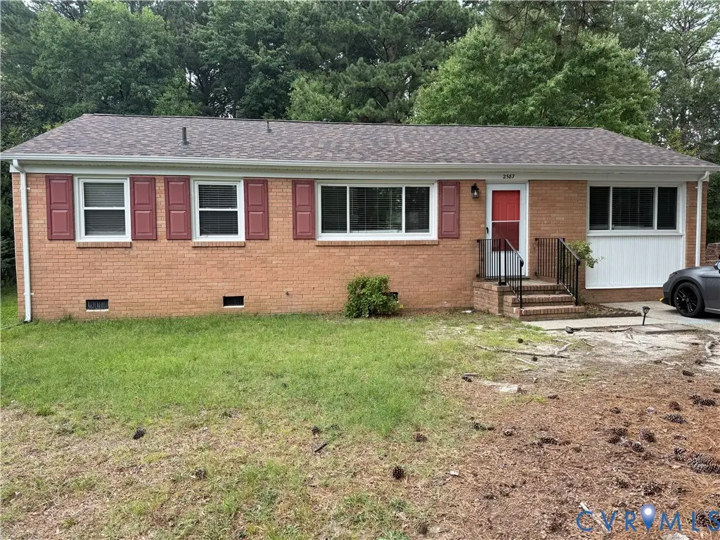 2587 Pinehurst Drive, Petersburg, VA 23805 - #1