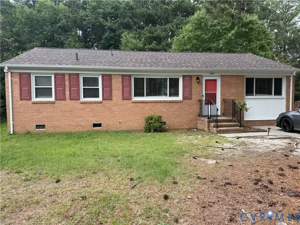 2587 Pinehurst Drive, Petersburg, VA 23805