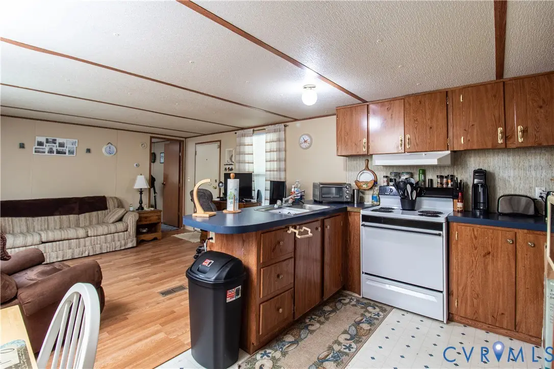 151 Ford Trail, Bracey, VA 23919 - #1