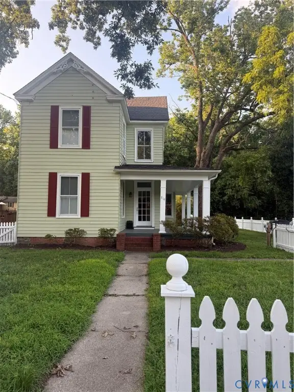 210 Henry Clay Road, Ashland, VA 23005 - #1