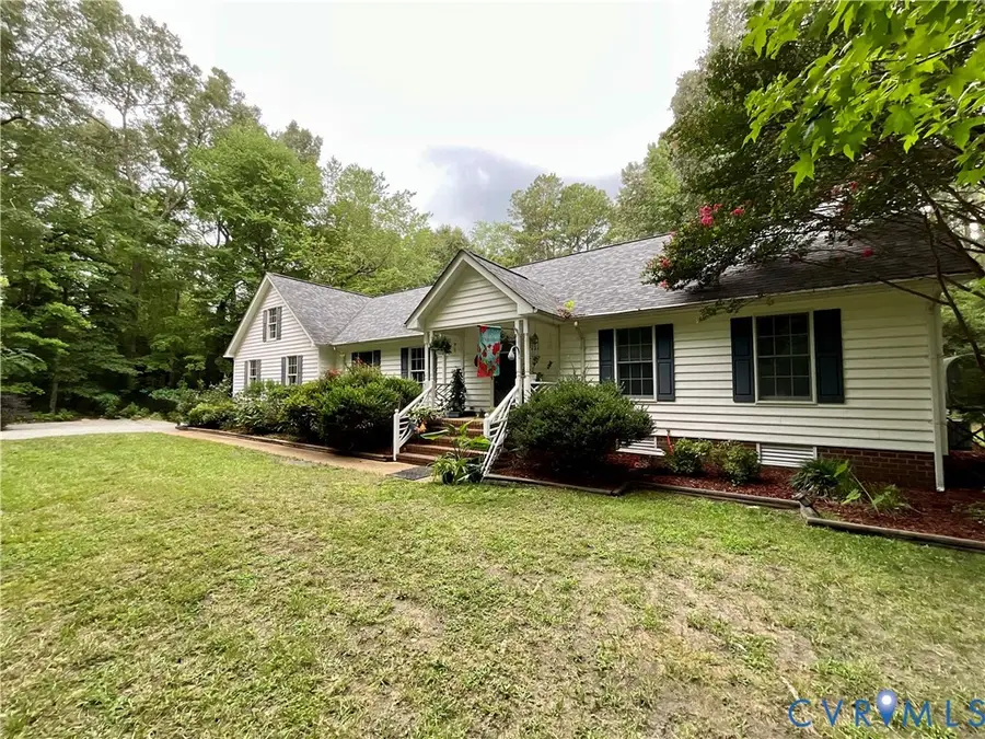132 Schooner Lane, Mathews, VA 23109 - #2