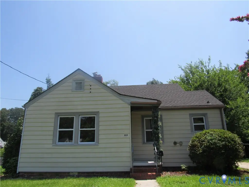 903 Floral Avenue, Colonial Heights, VA 23834 - #1