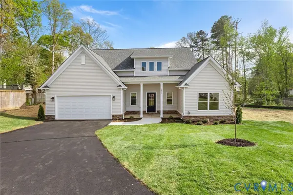 4918 St Robert Court, Chester, VA 23237