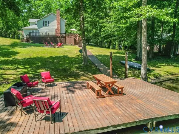 477 Land Or Drive, Ruther Glen, VA 22546