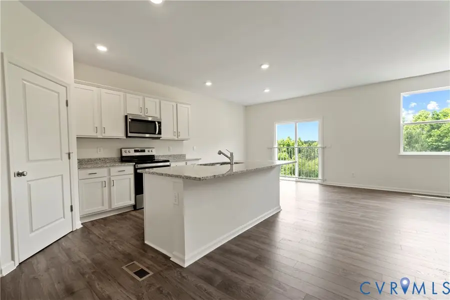 9569 Fuchsia Drive, Dale, VA 23237 - #3