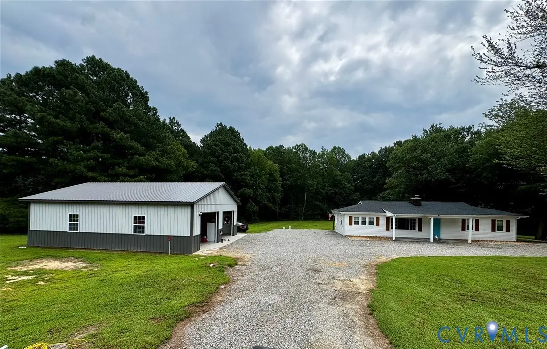 3001 Richmond Road, Amelia Court House, VA 23002 - #1