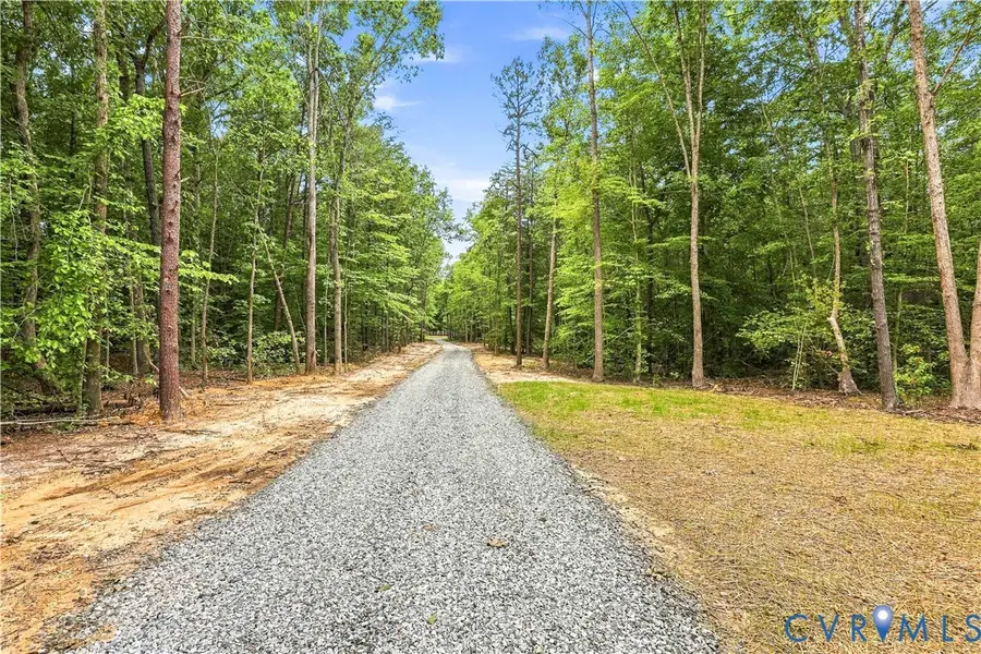 42 Clinton Farm Court, Cumberland, VA 23040 - #2