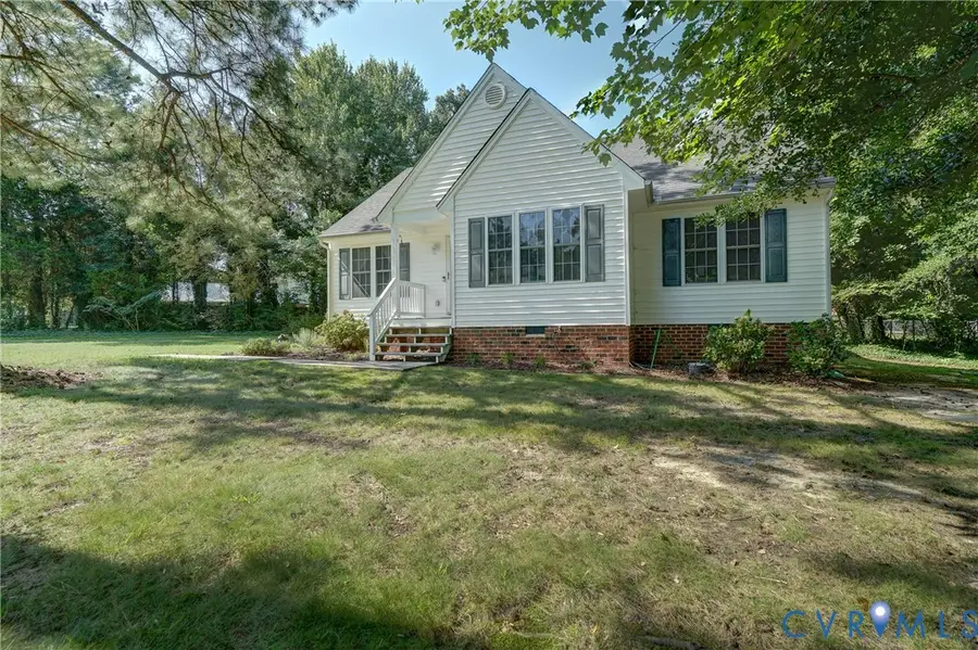 4229 Greenbriar Drive, Chester, VA 23831 - #3