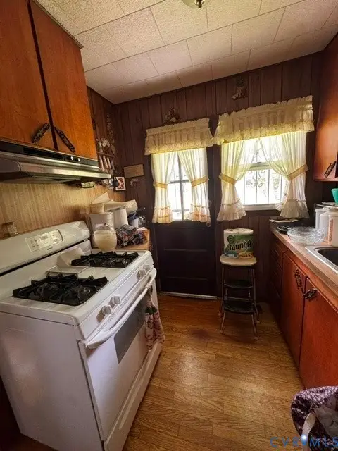 751 Leonard Road, Norfolk, VA 23518 - #3