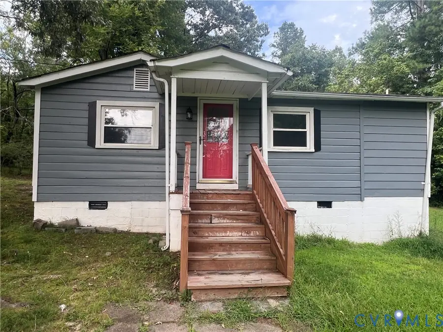 500 Lipscomb Street, Crewe, VA 23930 - #2