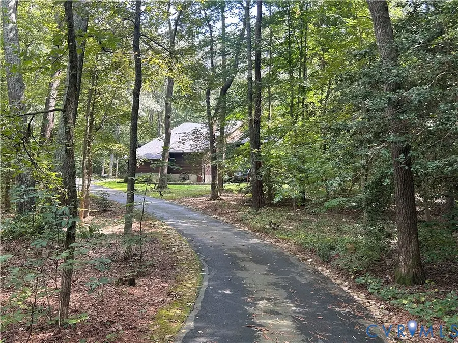 8563 Brittewood Circle, Mechanicsville, VA 23116 - #2
