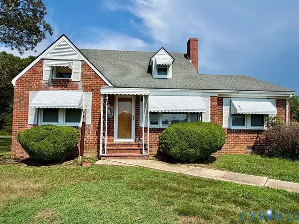 2392 Hampton Hall Road, Callao, VA 22435
