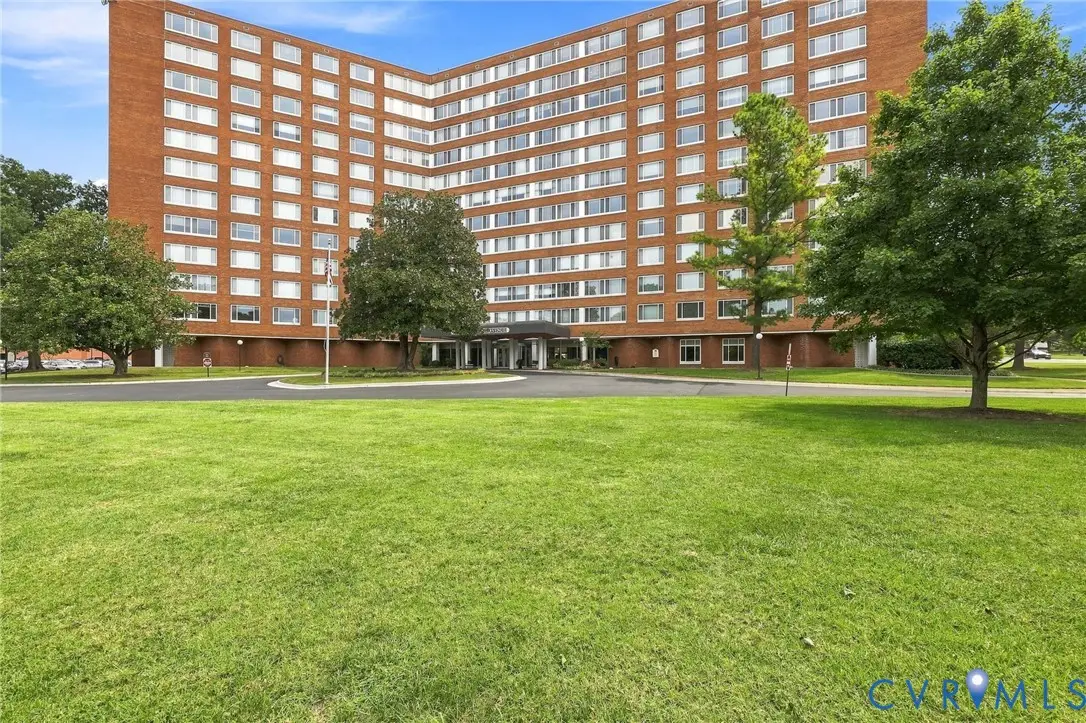 5100 Monument Avenue #914, Richmond, VA 23230 - #1