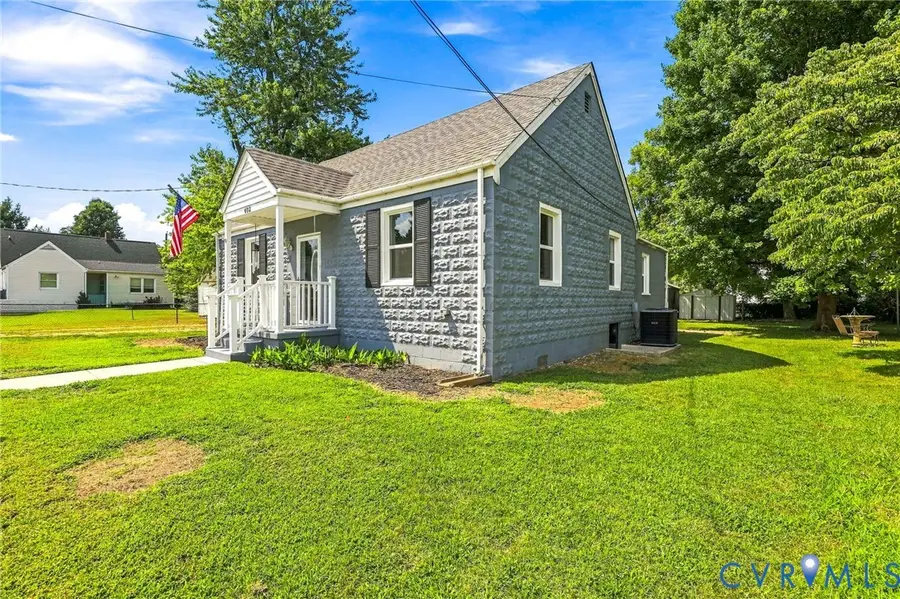 402 Stuart Avenue, Colonial Heights, VA 23834 - #2
