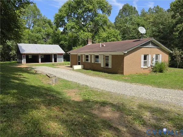 2159 Glenmore Road, Scottsville, VA 24590