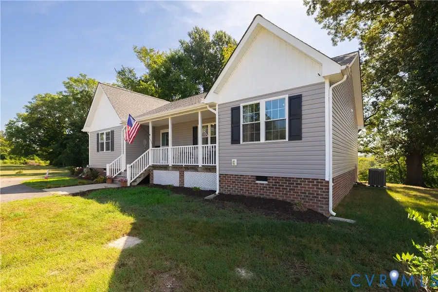 100 Royal Oak Avenue, Colonial Heights, VA 23834 - #3