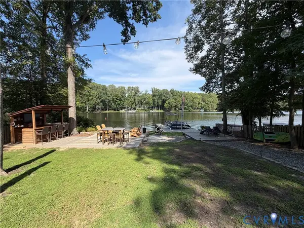 352 Lake Caroline Drive, Ruther Glen, VA 22546